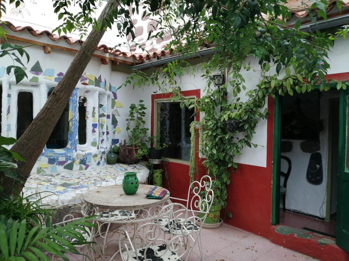 Gasthaus Ecoartejeda Cave House Exterior foto